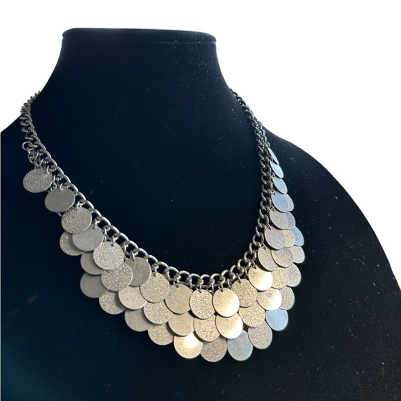 Vintage Bohemian round Coin design
SilverTone Bib Necklace - Picture 6 of 6